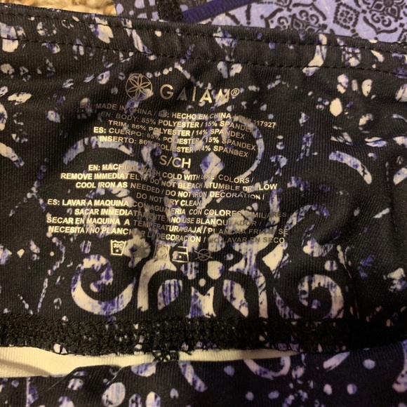 GAIAM Workout Leggings - Picture 2 of 2